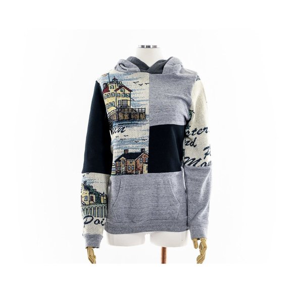 Fashion ReWork Michigan Lighthouses Tapestry Blanket Hoodie - Picture 1 of 8